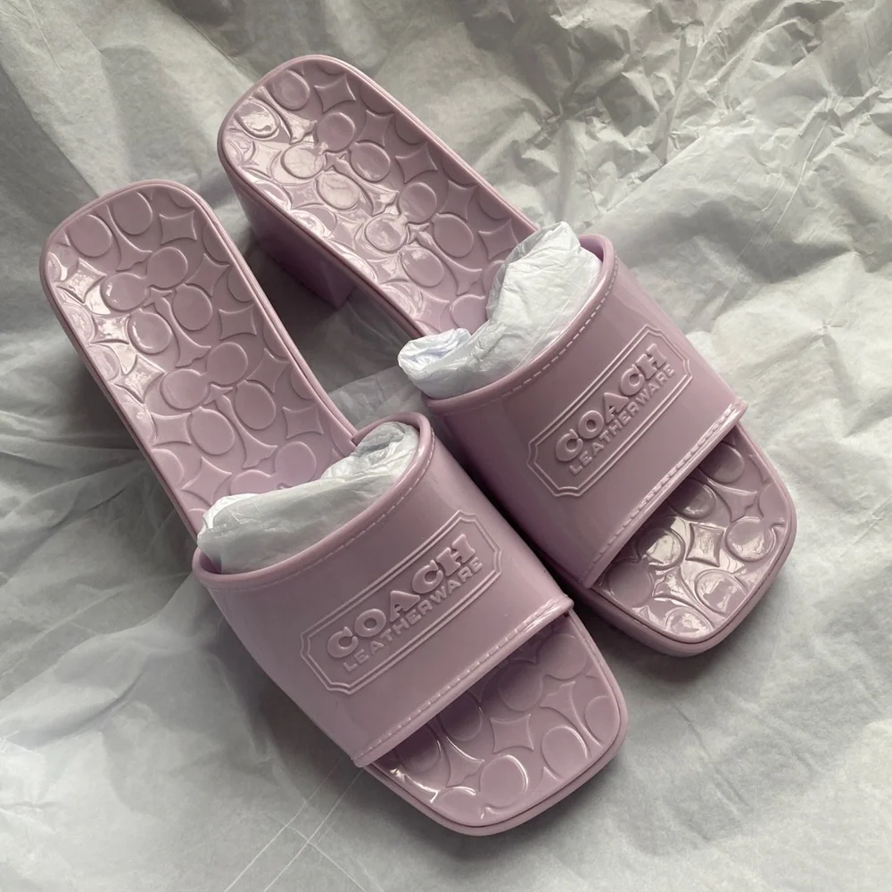 COACH Scarlett Block-Heel Sandals NEW w/o tags & packaging Violet Size 8